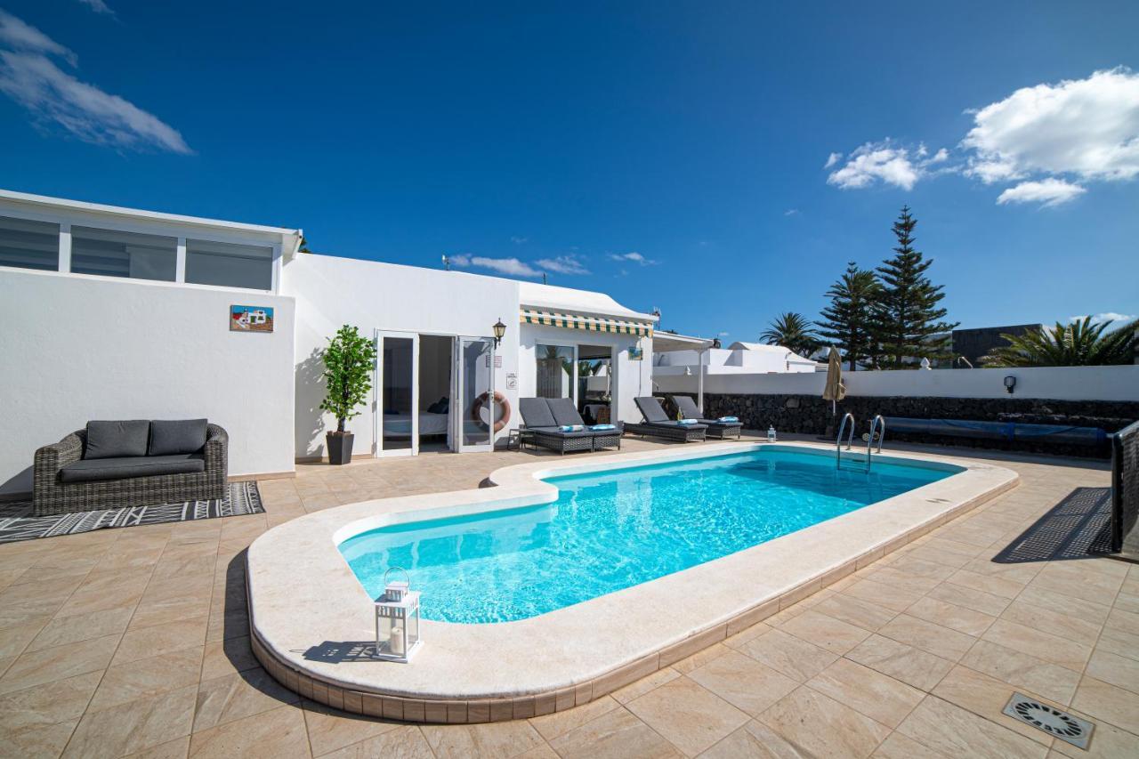 Villa Amigo Puerto del Carmen  Buitenkant foto