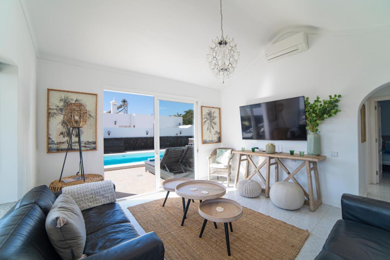 Villa Amigo Puerto del Carmen  Buitenkant foto